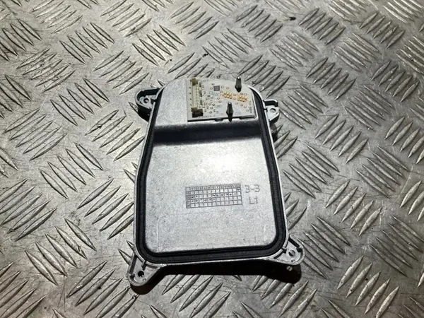 Valomoduuli OEM 90097751 F56 Cooper SE LCI:lle image 2