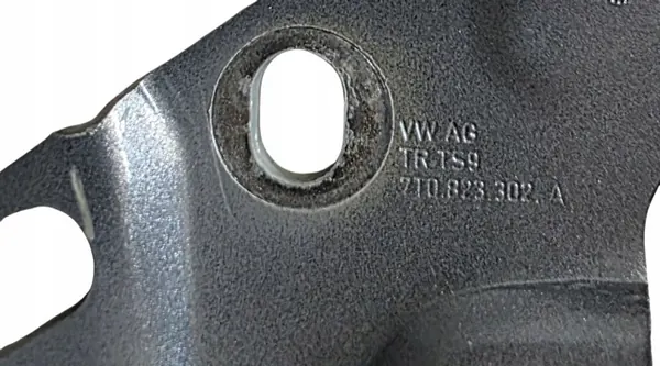 Charnière de Capot Droit VW T7 OEM 7T0823302 image 4
