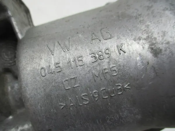 Audi A4 B8 A5 07-14 Olje Filterhus 038117021C image 6