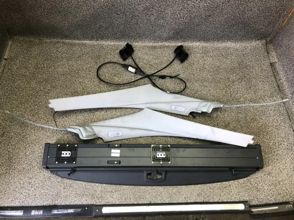 Mercedes W211 Bagageutrymmes Rullgardin OEM A2118203942 image 4