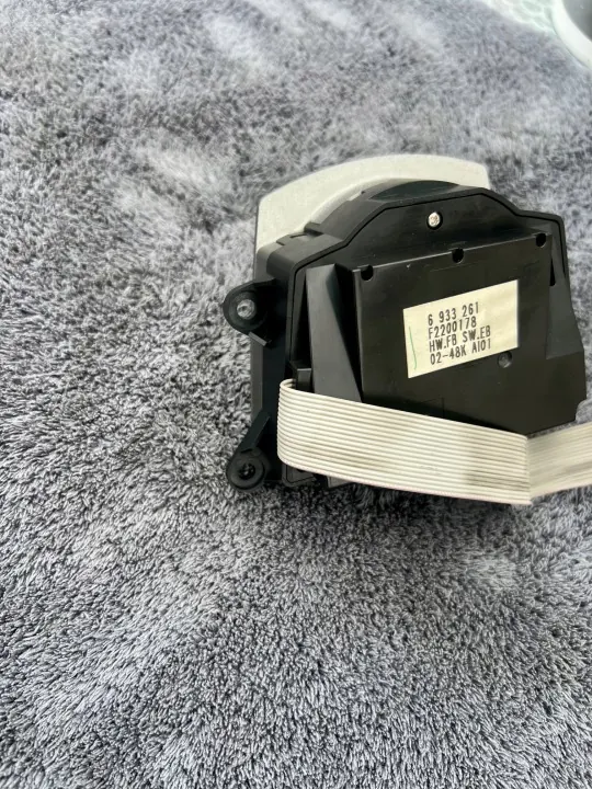 BMW E65 iDrive Ohjain OEM 6933261 - Käytetty image 4