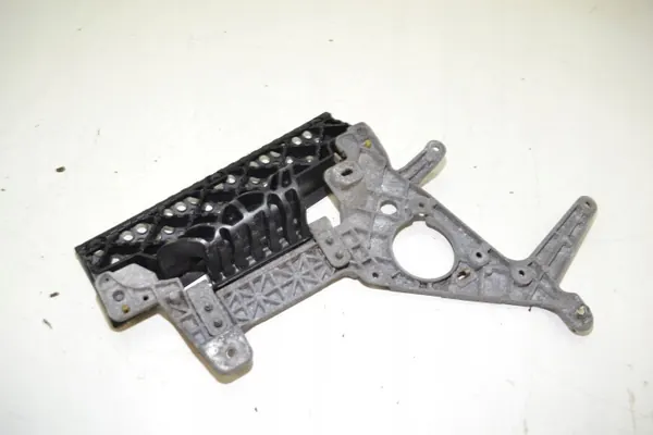 Couvercle de marche Mercedes Actros MP4 OEM A9608850845 image 4