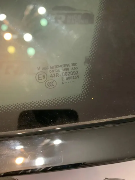 Ventana lateral Porsche Macan OEM 95B845297DE/DB image 8