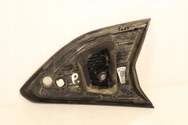 Lámpara Trasera Derecha en Maletero Opel Corsa F image 2