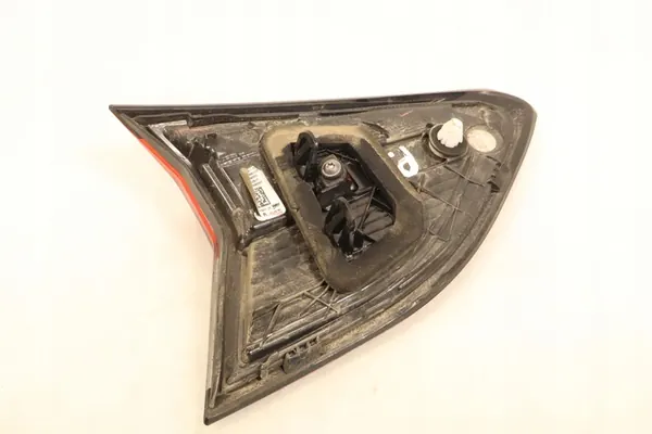 Lámpara Trasera Derecha en Maletero Opel Corsa F image 6