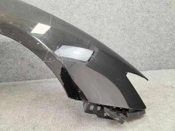 Fram Höger Skärm - Maserati Ghibli 2013- image 2