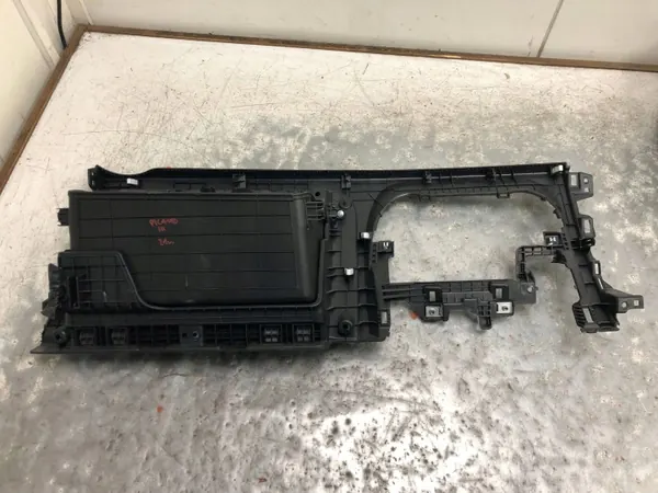 Passagerar handskfack OEM 84512G6000BILI Kia Picanto III image 4