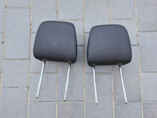 BMW F40 Kopfstütze OEM 0000708 links oder rechts image 2