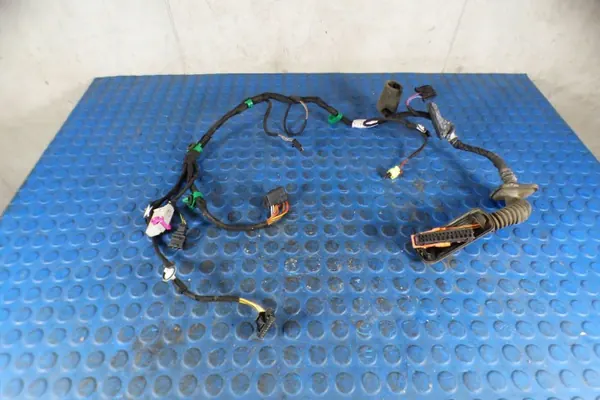 Installation porte avant droite OEM CART5CU971121DG image 2