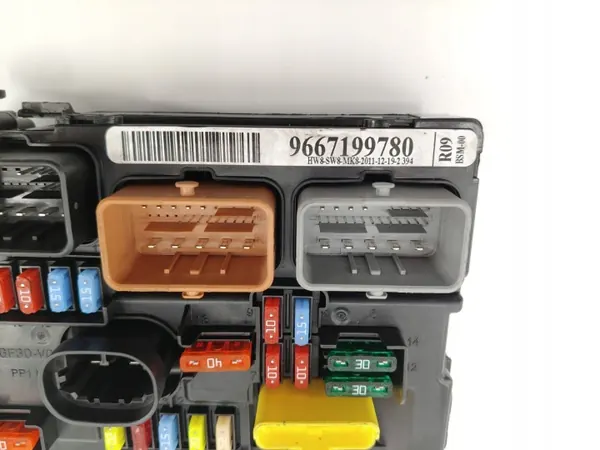 Caixa Módulo BSM OEM 9667199780 para Peugeot Citroen image 4