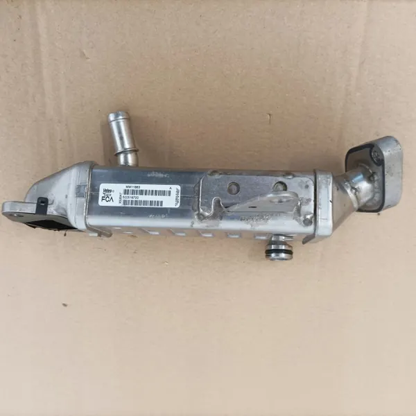 Refroidisseur EGR OEM 05281546AA pour Jeep Wrangler JL 2.0T image 4