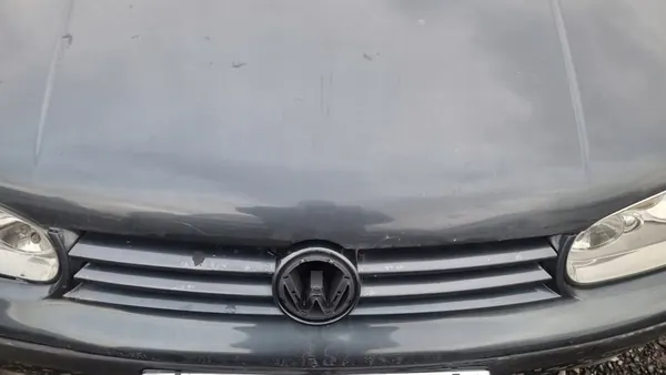 Motorhuv VW Golf IV image 4