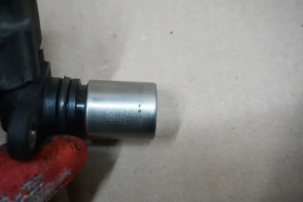 Sensor de Posición de Árbol de Levas LAND CRUISER 120 3.0 D4D OEM image 3