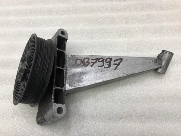 Motorsteun Mercedes Sprinter W903 2.2 image 5