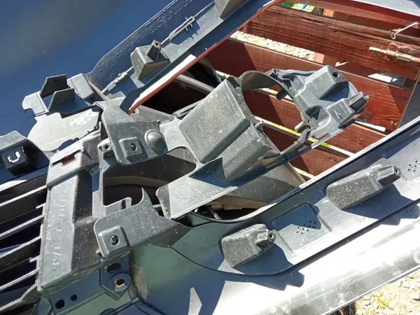 Paraurti anteriore Renault Captur Lift image 8