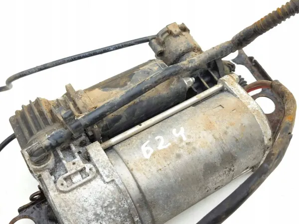 Audi Q7 Hinterachsluftfederung Kompressor OEM AZ01015200 image 3