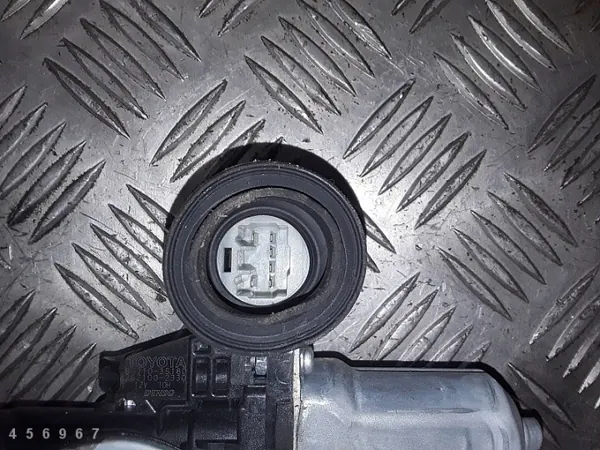 Régulateur de vitre OEM 8571035180 pour Toyota Prius 2006 image 3