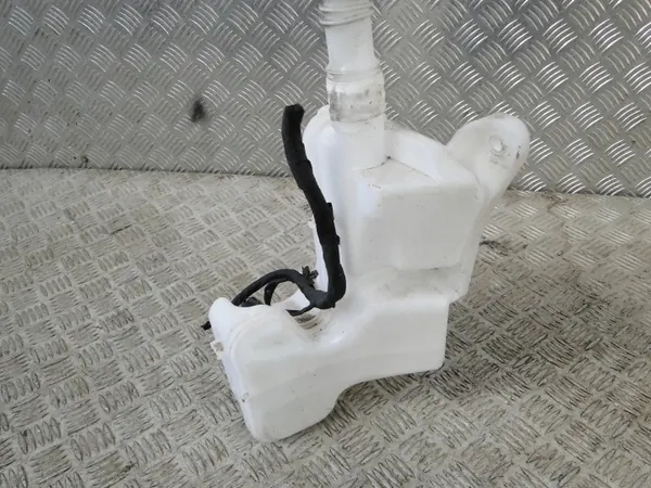 Réservoir lave-glace VW T-Cross OEM 2GM955448C Complet image 3