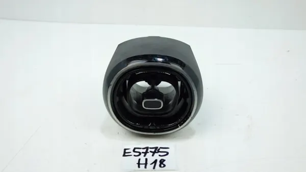 Grelha Mercedes-Benz C W206 OEM A2068303901 - Usado image 2