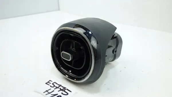 Grelha Mercedes-Benz C W206 OEM A2068303901 - Usado image 3