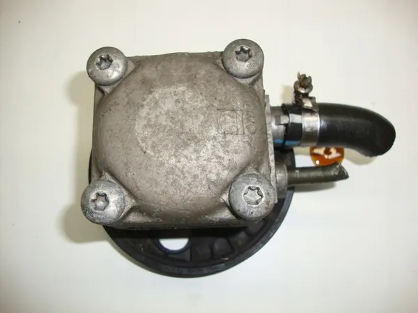 VOLVO V70 S60 S80 XC70 Bomba de Direção Assistida - 30741789 image 3