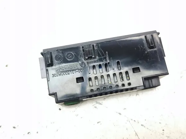 Conector USB Cupra Formentor OEM 5NA035736 - Usado image 4