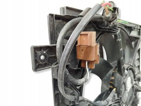 OEM C49460103 Jäähdytinpuhaltimen Kotelo Citroen C5 Aircross image 6