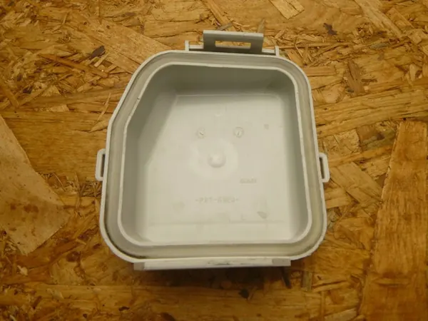 OPEL CORSA C LIFT COUVERCLE LAMPE 61201 image 2