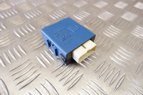 Módulo de cierre central OEM 8597047030 para Toyota Prius Plus image 4