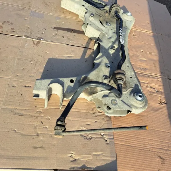 Voorophanging drager OEM 7113170 Renault Kangoo II image 3