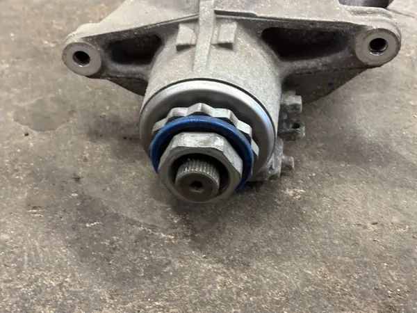 OEM 7618727 takadifferentiaali BMW X3 G01:lle image 5