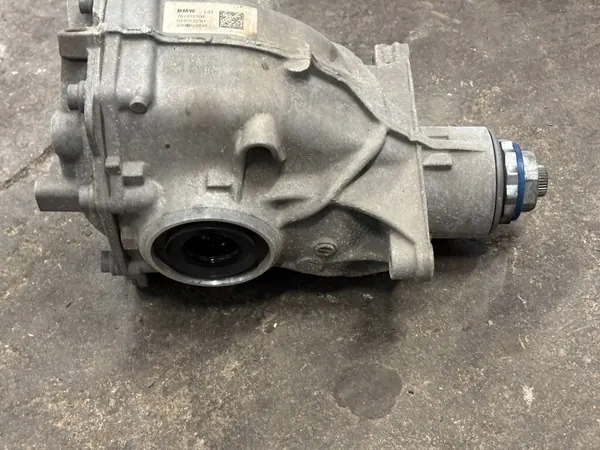 OEM 7618727 takadifferentiaali BMW X3 G01:lle image 6