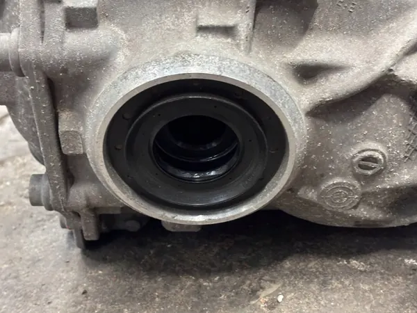 OEM 7618727 takadifferentiaali BMW X3 G01:lle image 7