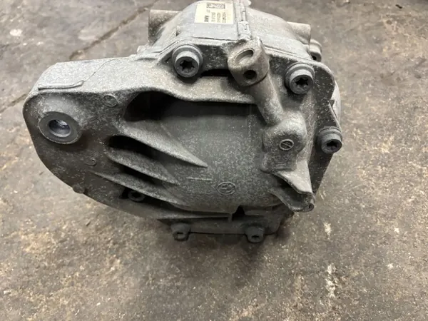 OEM 7618727 takadifferentiaali BMW X3 G01:lle image 8