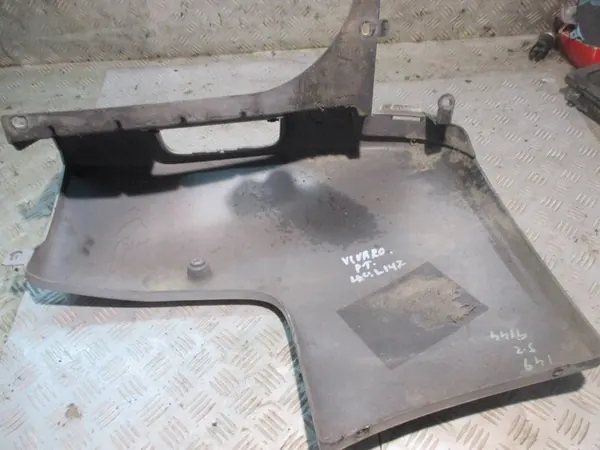 Opel Vivaro 2008 Höger Bakre Stötfångarhörn image 2