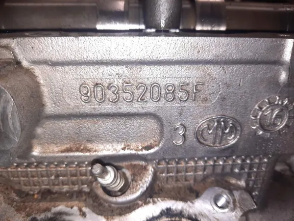 Cabeçote OEM 90352085F para Maserati 3.0D image 5