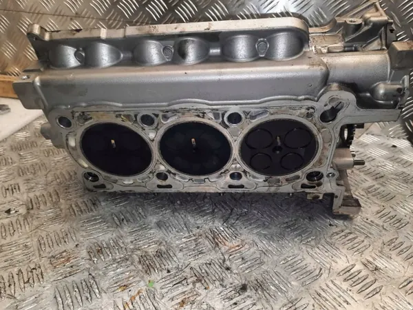 Cabeçote OEM 90352085F para Maserati 3.0D image 8