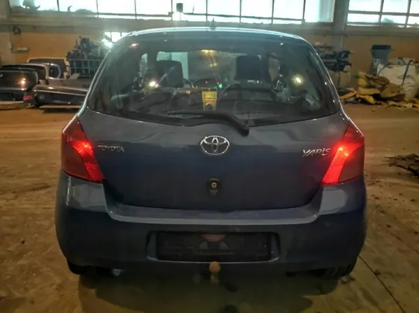 Toyota Yaris Immobilizer Computer OEM 8978000010 image 9