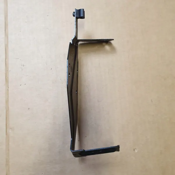 Suporte Aquecedor Webasto OEM 3Q0819134 para VW Passat B8 image 5