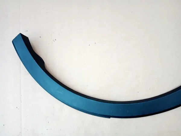 TOYOTA CHR C-HR Oikea Takalokasuoja 2016 image 3