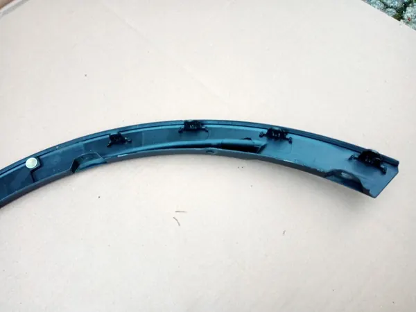 TOYOTA CHR C-HR Oikea Takalokasuoja 2016 image 7