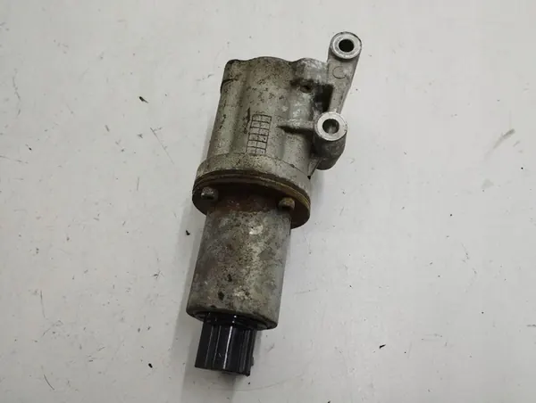 EGR-venttiili Hyundai i30 2013 OEM 284102A300 image 3