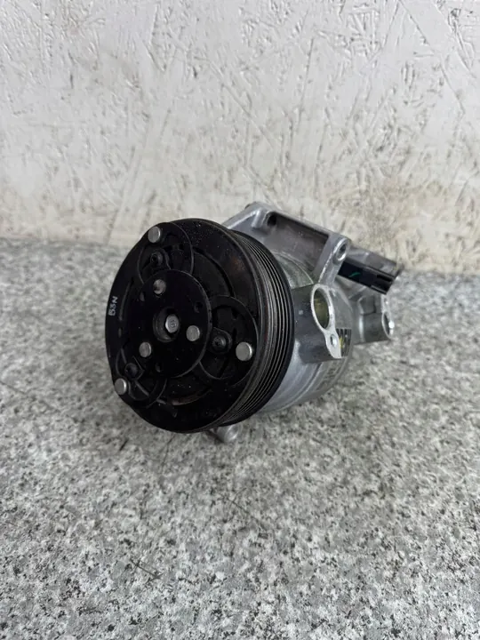 Compresor de Aire Acondicionado Mazda 2 DJ III 2015-2023 image 10