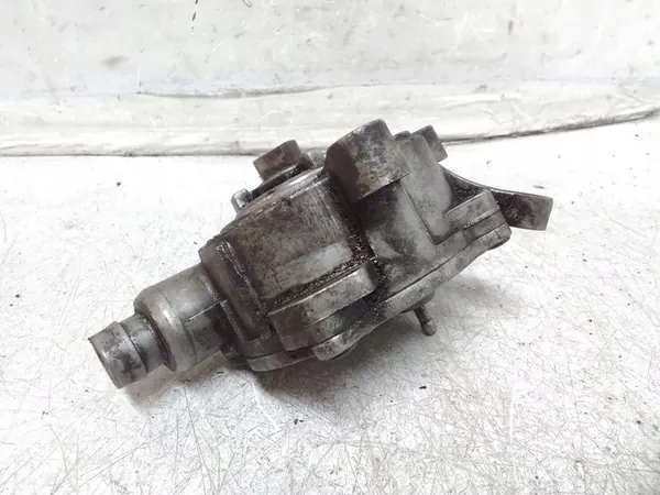 Imupumppu VOLVO S60 I 2.4L Diesel 2003 image 3