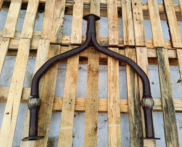 Silenciador Frontal Y-Pipe Infiniti QX70 FX35 FX37 QX50 EX35 EX37 Q50 Q60 OEM image 3