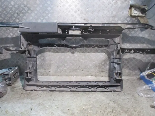 Barra de reforço frontal VW Golf 4 IV image 3