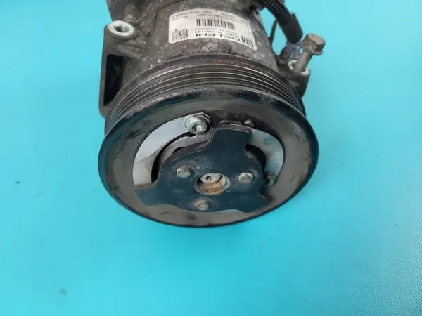 Ilmastointikompressori OPEL ASTRA IV J 1.4 T Turbo OEM image 5