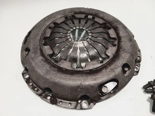 Volante de Embreagem Volkswagen OE 030105271D image 5