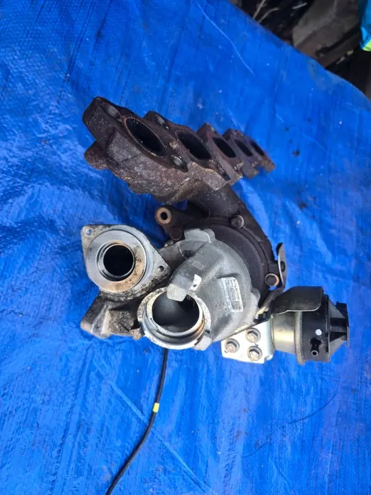 OEM 04L253019P Turbo Avgasgrenrör 2.0 TDI image 10