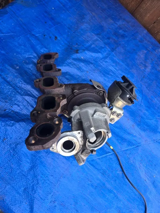 OEM 04L253019P Turbo Avgasgrenrör 2.0 TDI image 9
